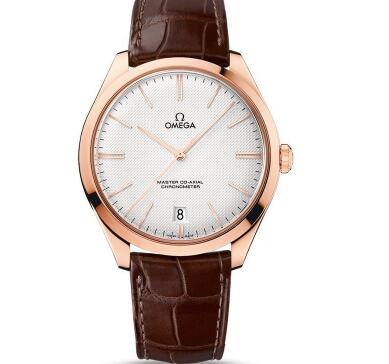 The Omega De Ville has perfectly presented the modern elegance and classic aesthetics.