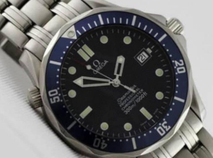 This Omega Seamaster is given by Prince William's mother.