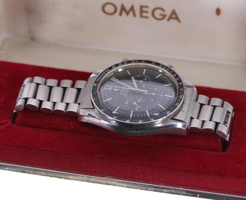 Omega Speedmaster replica watches are with top quality.
