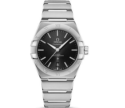 The new Omega Constellation is elegant and charming.