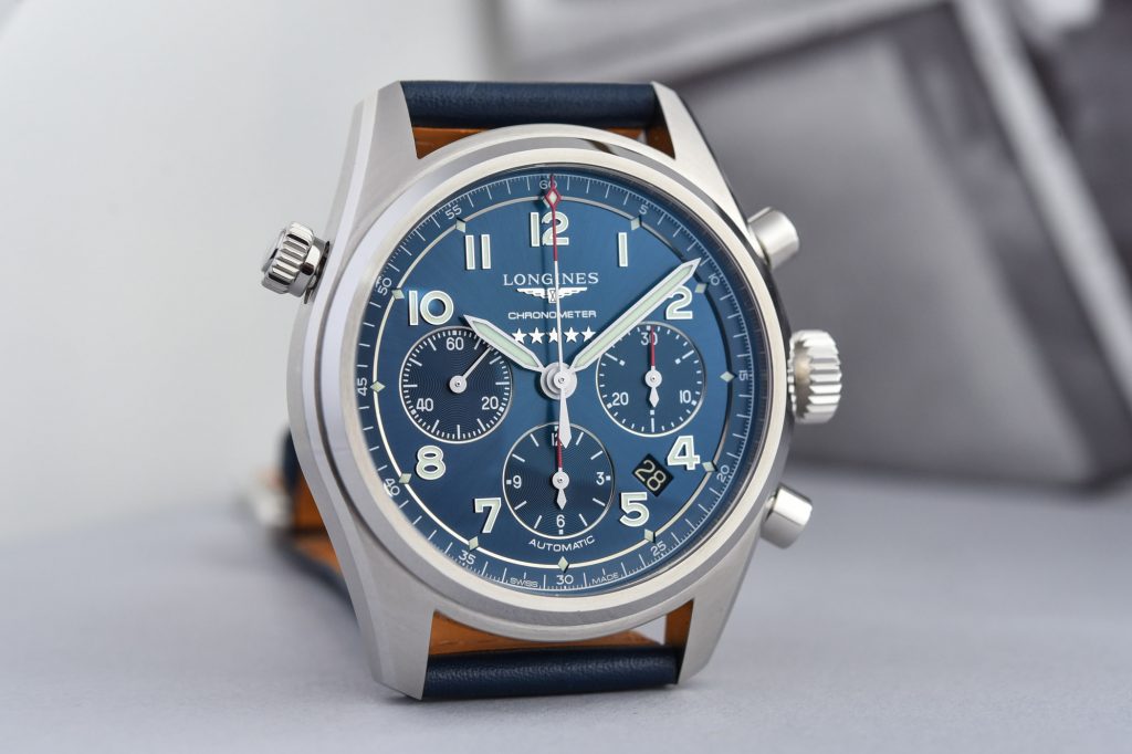 Longines Spirit replica has combined the luxury and sporty style.